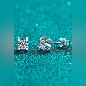 1 Carat Moissanite Diamond 925 Sterling Silver Rhodium Plated Stud Earrings